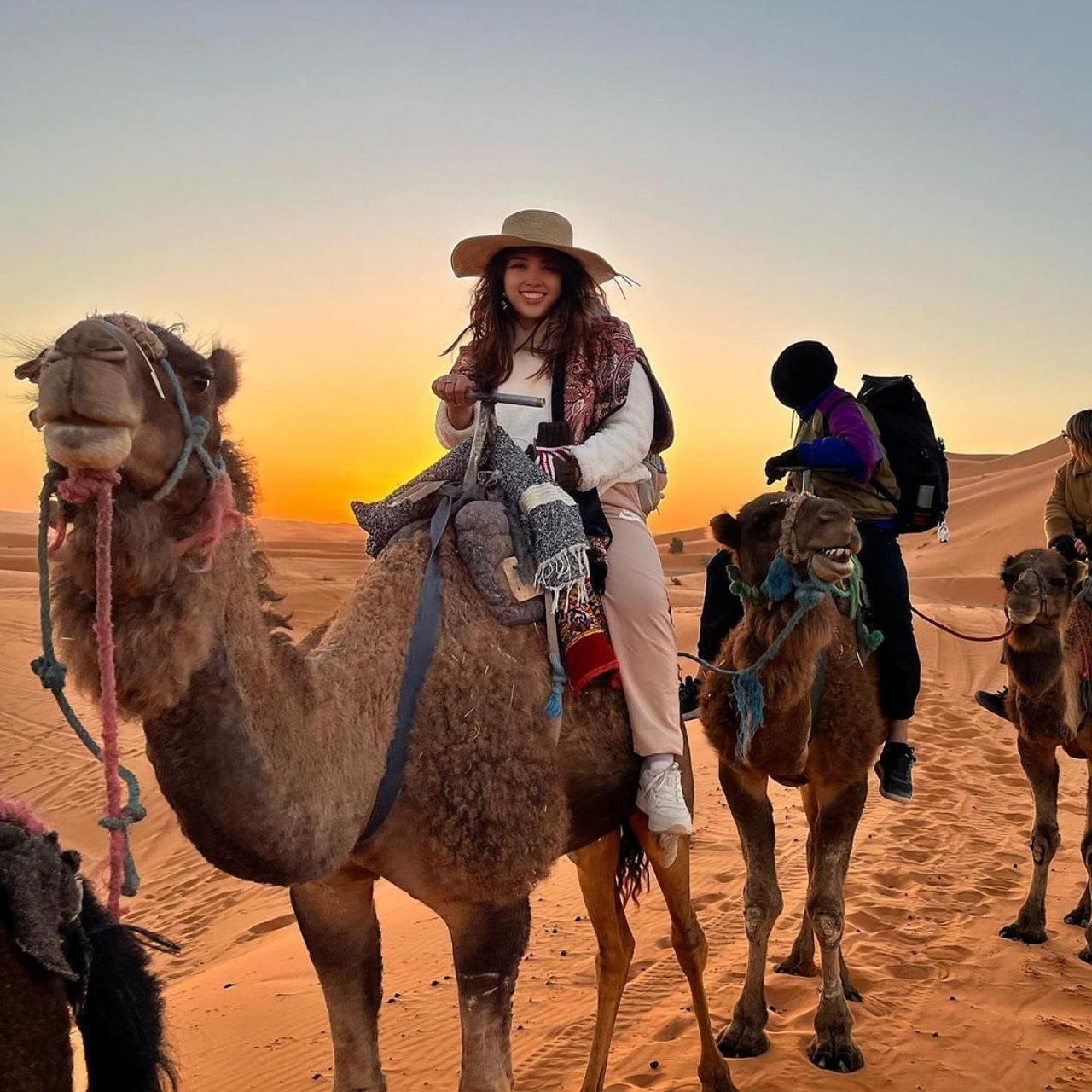 Merzouga Berbers Luxury Camp Exterior photo